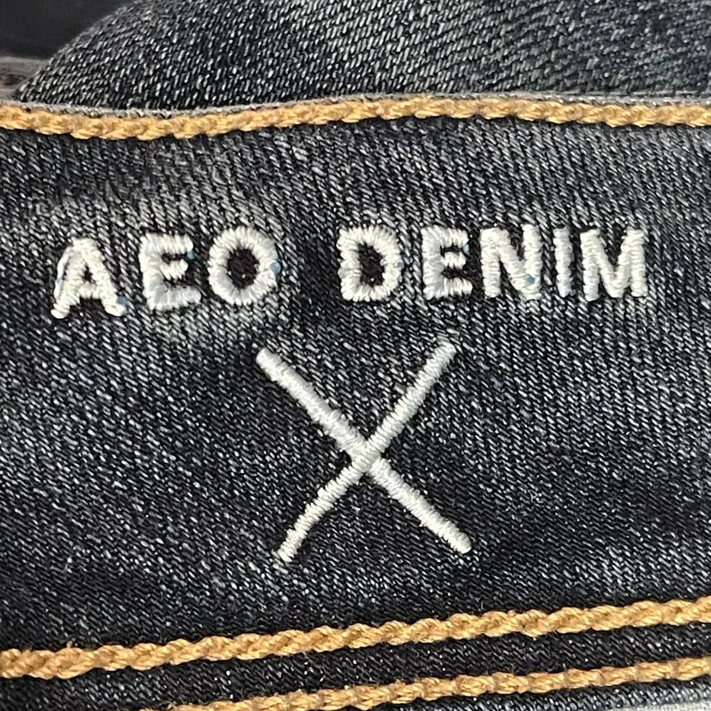 American Eagle Outfitters Jeans Women's SZ 12 Blue Denim Kick Boot SUPER STRETCH - Picture 5 of 13